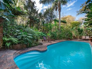 4 Bed House in Constantia Upper