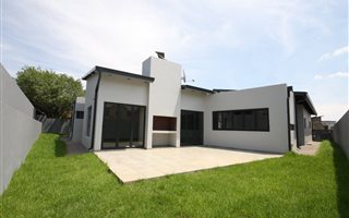 3 Bedroom House in Newmark Estate