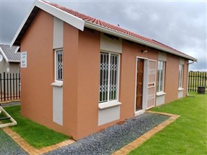 3 Bedroom House in Orange Farm
