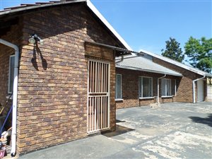 3 Bed House in Mayberry Park