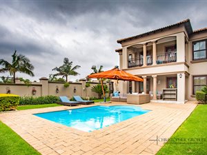 5 Bed House in Waterkloof Ridge