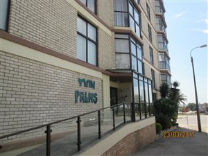 2 Bedroom Apartment in Humewood