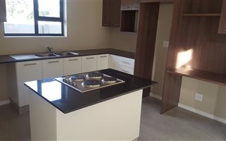 3 Bedroom House in Charlo