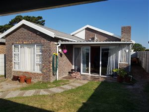 4 Bed House in Salisbury Park