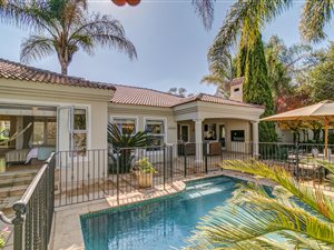 4 Bed House in Dainfern Golf Estate