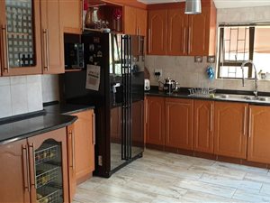 3 Bed House in Glenvarloch