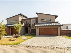 3 Bed House in Waterfall Country Estate