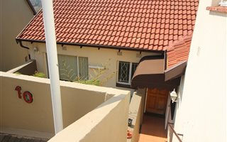 2 Bedroom Townhouse in Silverfields