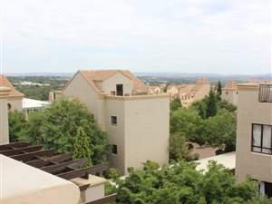 1 Bed Apartment in Pineslopes