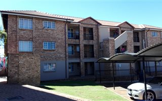 2 Bedroom Flat in Heuweloord