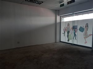 123 m² Retail Space in Lambton