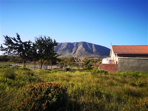 654 m² Land available in Franskraal