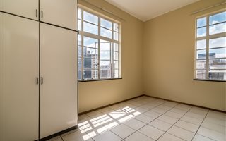 2 Bedroom Apartment in Johannesburg Central
