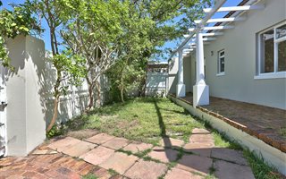 2 Bedroom House in Harfield Village
