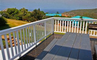 5 Bedroom House in Herolds Bay