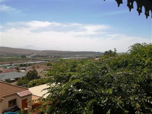 3 Bed House in Hartenbos Heuwels