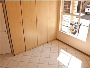 2 Bed Apartment in Brakpan North