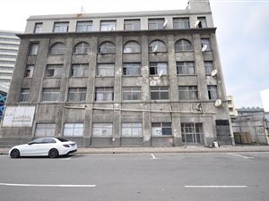 277 m² Commercial space in South Beach