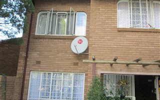 2 Bedroom Duplex in Parkrand