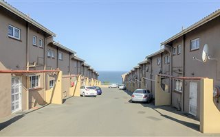 3 Bedroom Apartment in La Mercy