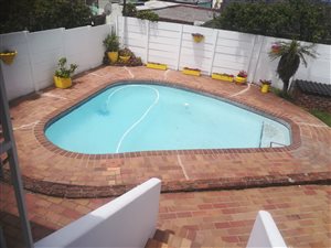 4 Bed House in West Bank