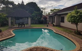 5 Bedroom House in Meerensee