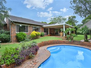 3 Bed House in Weltevreden Park