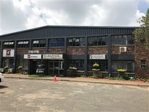 722 m² Industrial space in Benrose