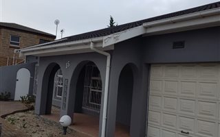 4 Bedroom House in Goodwood