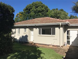 1 Bed Garden Cottage in Hillcrest Central