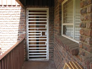 2 Bed Flat in Bela-Bela (Warmbaths)