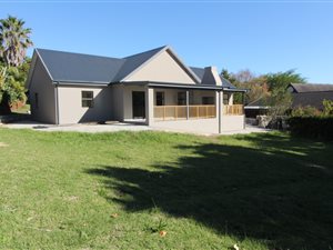 3 Bed House in Rexford