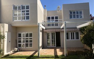 3 Bedroom Townhouse in Tokai