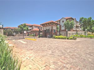1 Bed Apartment in Halfway Gardens