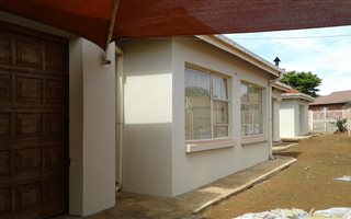 4 Bedroom House in Flora Park