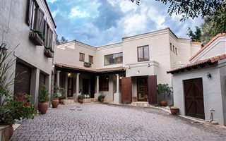 4 Bedroom House in Woodhill