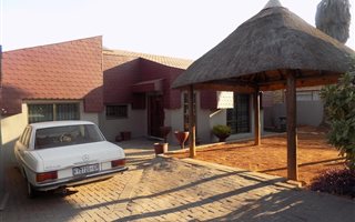 3 Bedroom House in Laudium
