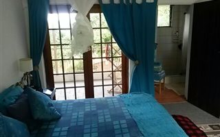 4 Bedroom Townhouse in Hibberdene
