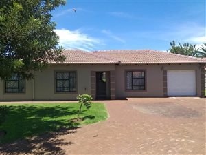 3 Bedroom House in Bonaero Park