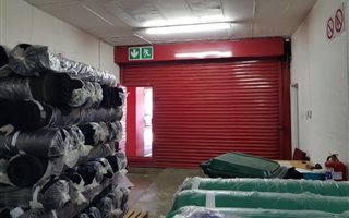 370 m² Industrial space in Mayville