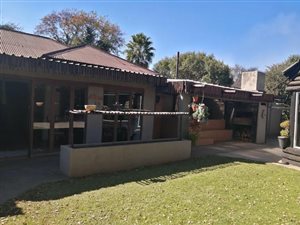 4 Bed House in Geduld