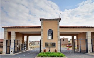 409 m² Land available in Munsieville South