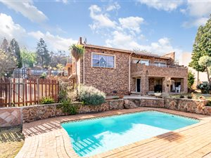 3 Bed House in Glenvista