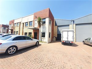 371 m² Industrial space in Ormonde