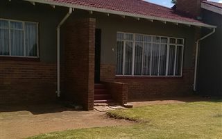 3 Bedroom House in Creswell Park