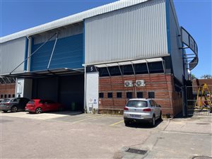 253 m² Industrial space in New Germany