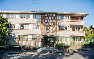 2 Bedroom Apartment in Gardens