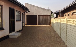 3 Bedroom House in Evaton West
