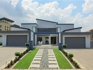6 Bed House in Meyersdal Nature Estate