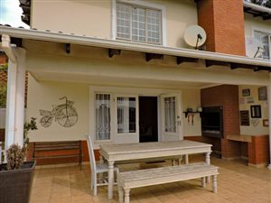 3 Bed Duplex in Mt Edgecombe